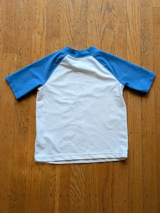 Carter's Rashguard - Picture 3 of 7